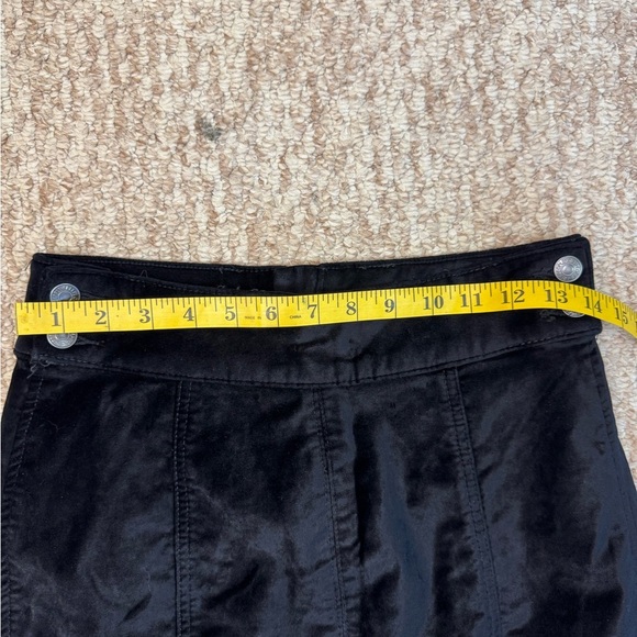 Free People Velvet Retro Mini Skirt Black Side Button Casual Back Zip Size 26 - Picture 9 of 12
